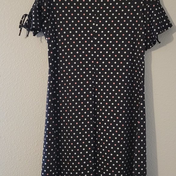 PERSEPTION CONCEPT WOMENS BLACK DRESS WITH PINK AND WHITE POLKA DOTS - SIZE MED. - Picture 2 of 7